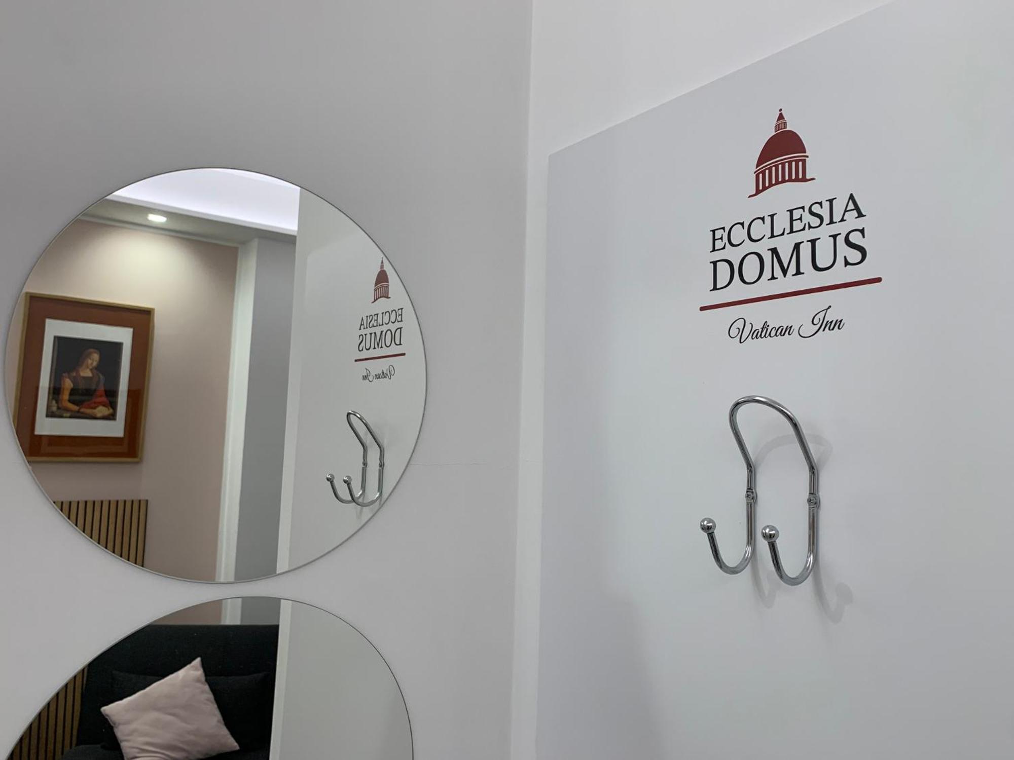 Ecclesia Domus Vatican Inn Rom Exterior foto